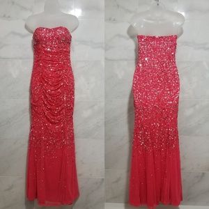 Cache Hot Pink Sequin Strapless Formal 2
